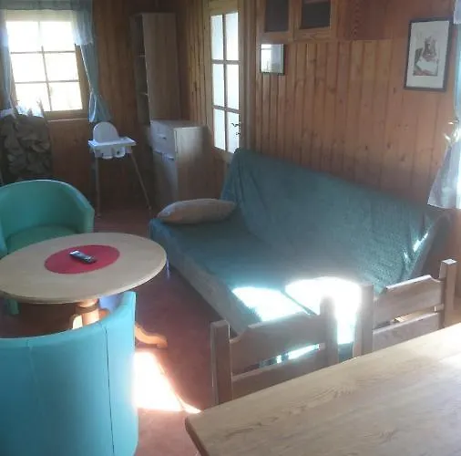 S Bazenem Bozkov بيت للعطل Bozkovska