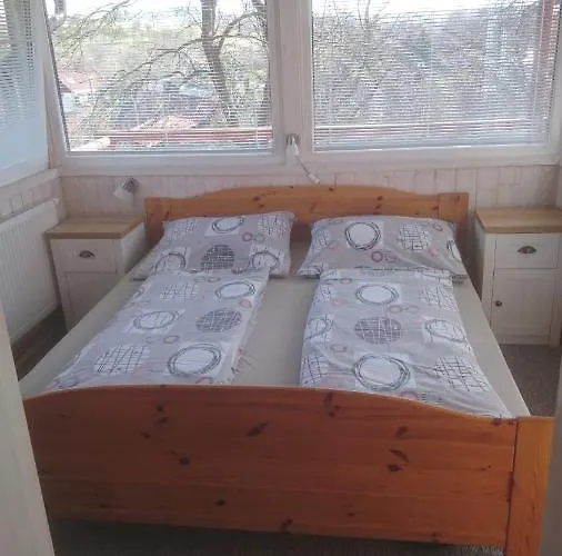 S Bazenem Bozkov بيت للعطل