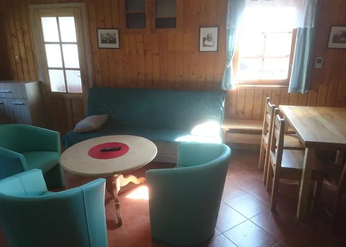 S Bazenem Bozkov بيت للعطل