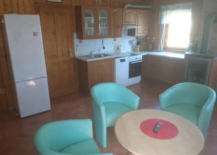 بيت للعطل S Bazenem Bozkov Bozkovska