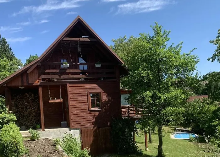 S Bazenem Bozkov بيت للعطل *